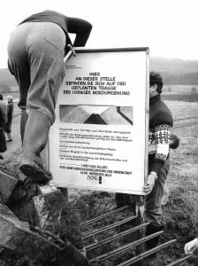 1985 - Infotafel Aufgestellt